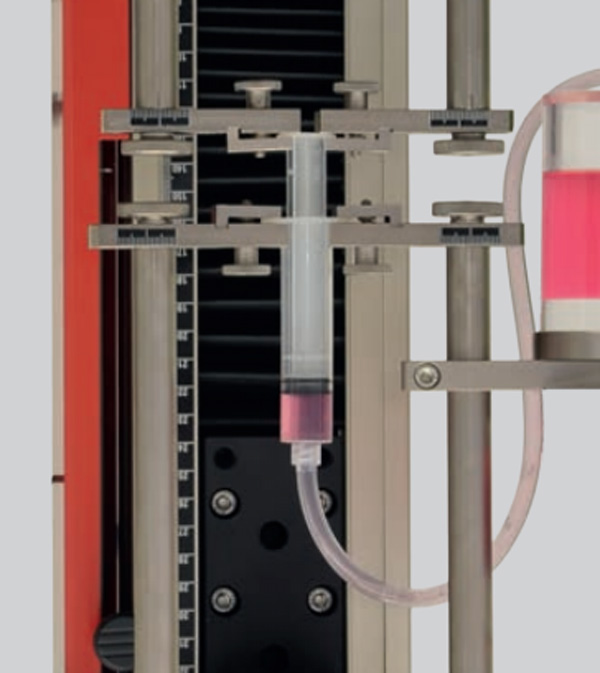 圖3：活塞推力測(cè)試夾具